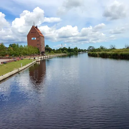 Camping Mobilheim Im Amazonas Camp - Viel Platz Und Komfort