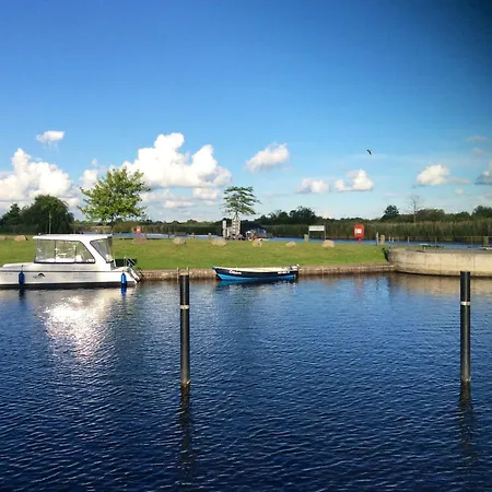 Mobilheim Im Amazonas Camp - Viel Platz Und Komfort